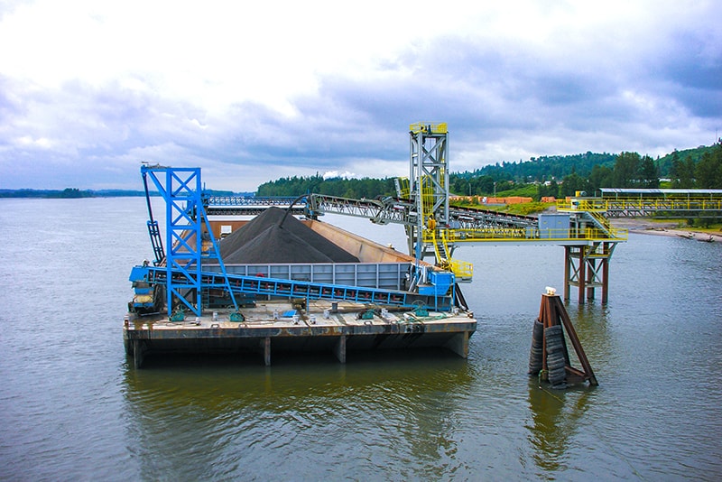 Conveying - barge loading - 02 by Superior Industries