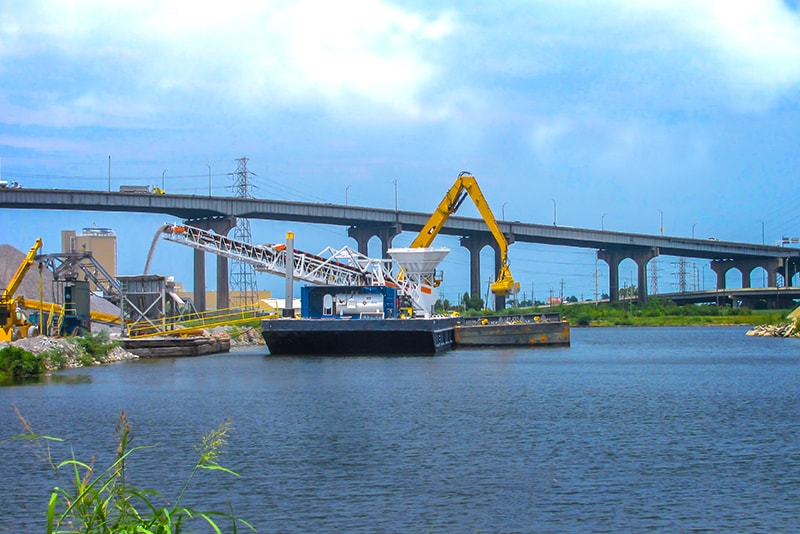 Conveying - barge loading - 08 by Superior Industries